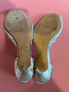 Pre-Loved Glint Silver Heels Size AU12