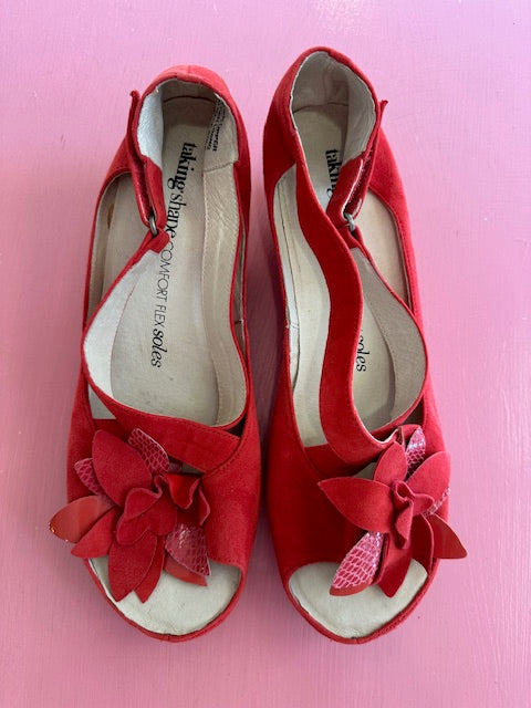 Pre-Loved Taking Shape Red Wedge Sandals Size 42
