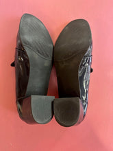 Load image into Gallery viewer, Pre-Loved Bresley Affair Size 44/AU12
