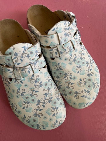 Pre-Loved Birkenstock Floral Clogs Size 41