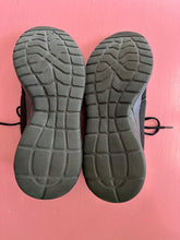 Load image into Gallery viewer, Pre-Loved Lucid Black sneaker Size AU10
