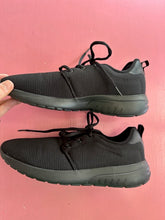 Load image into Gallery viewer, Pre-Loved Lucid Black sneaker Size AU10
