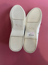 Load image into Gallery viewer, Pre-Loved Rollie Rodeo Size 44/AU12
