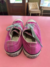Load image into Gallery viewer, Pre-Loved Converse All Star Lows Pink Size Au14

