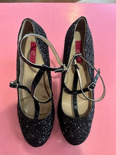 Load image into Gallery viewer, Pre-Loved Pleaser Queen Heels Size AU14

