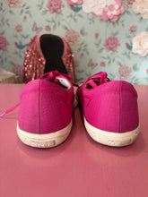 Load image into Gallery viewer, Pre-Loved Ziera Nancy
