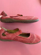 Load image into Gallery viewer, Pre-Loved Planet Bocci Size AU11
