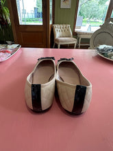 Load image into Gallery viewer, Pre-Loved Milana Ballet Flat Size 42
