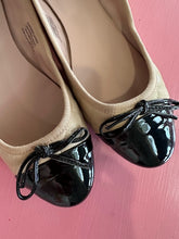 Load image into Gallery viewer, Pre-Loved Milana Ballet Flat Size 42

