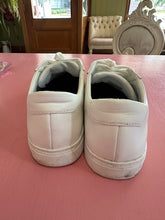 Load image into Gallery viewer, Pre-Loved Skechers White
