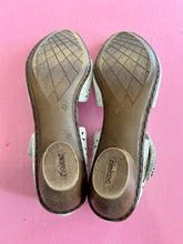 Load image into Gallery viewer, Pre-Loved Rieker White Flats
