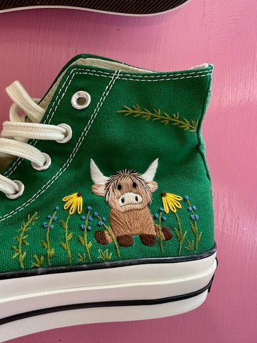 Pre-Loved Converse All Star Embroidered