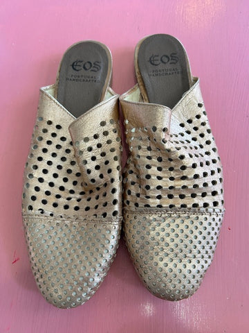 Pre-Loved EOS Rose Gold Slide