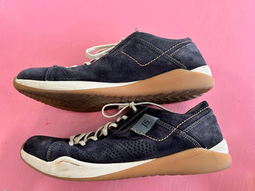 Pre-Loved Josef Seibel Navy Sneakers