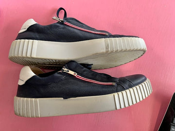 Pre-Loved Romika Navy Red White Sneakers