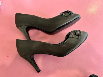 Pre-Loved Cinnamon Promise