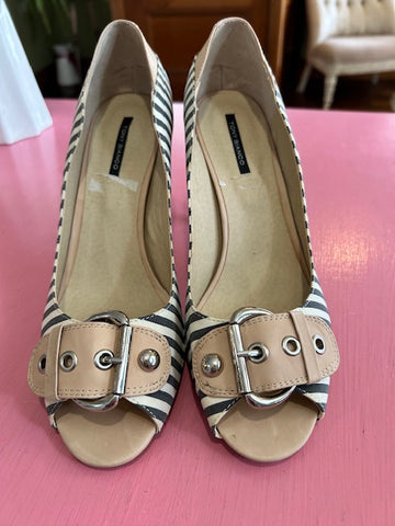 Pre-Loved Tony Bianco Demi