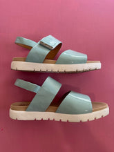 Load image into Gallery viewer, Pre-Loved Ziera Nakta
