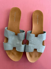 Load image into Gallery viewer, Pre-Loved D&amp;J Jamel
