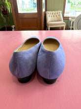 Load image into Gallery viewer, Pre-Loved Amber Rossi Tema
