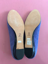 Load image into Gallery viewer, Pre-Loved Amber Rossi Tema
