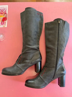 Pre-Loved Minx Thundercats Grey Boot