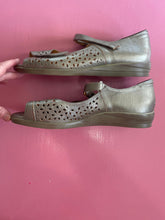 Load image into Gallery viewer, PL Ziera Daffodil Size 43
