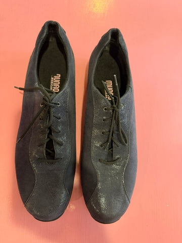 Pre-Loved Munro Blue suede shoes