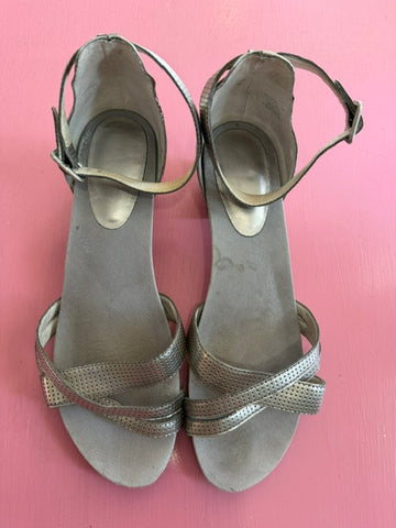 Pre-Loved Frankie4 Willow