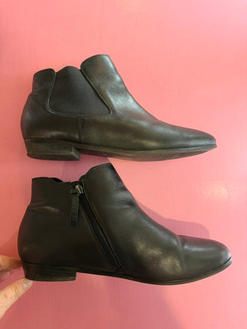 Pre-Loved Frankie4 Jazz Black