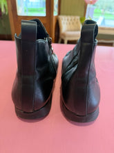 Load image into Gallery viewer, Pre-Loved Pure Comfort Leicia
