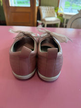 Load image into Gallery viewer, Pre-Loved Frankie4 Ellie III
