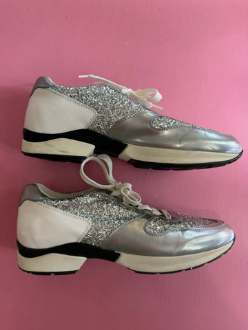 Pre-Loved Tod's Silver Glitter Sneaker