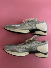 Load image into Gallery viewer, Pre-Loved Tod's Silver Glitter Sneaker
