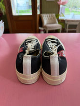 Load image into Gallery viewer, Pre-Loved Converse Chuck Taylor Low Top
