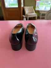 Load image into Gallery viewer, Pre-Loved Robert Clergerie Peep Hole Wedge
