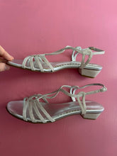Load image into Gallery viewer, Pre-Loved Chrissie Bella
