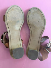 Load image into Gallery viewer, Pre-Loved Jo Mercer tan sandals
