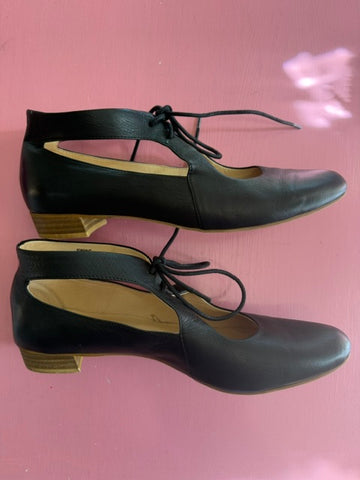 Pre-Loved D&J Ewing
