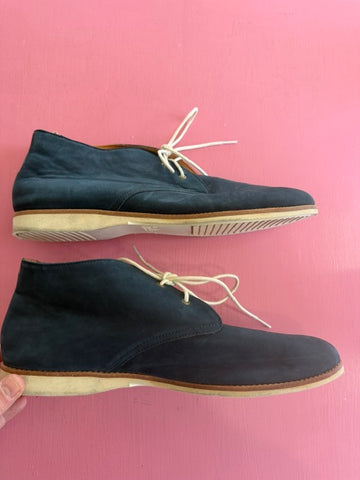 Pre-Loved Rollile Laceup Boot in Navy