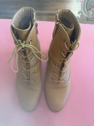 Pre-Loved Hush Puppies Gabriella