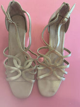 Load image into Gallery viewer, Pre-Loved Supersoft Kada

