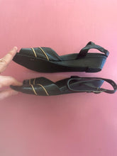 Load image into Gallery viewer, Pre-Loved Ziera Black Sandal
