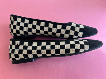 Pre-Loved Vivaia Margo 2.0 Black Beige Checker