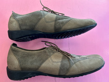 Pre-loved Munro Pace 2