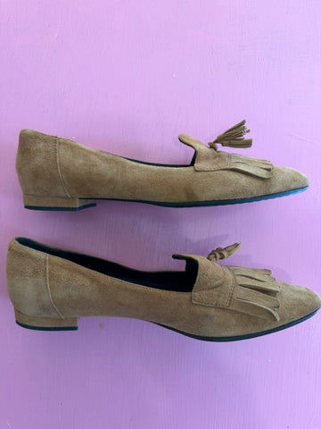 Pre-Loved Nuova Linea Tan Suede Courts