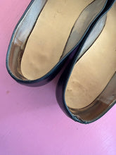 Load image into Gallery viewer, Pre-Loved Salvatore Ferragamo Low Heeled Black Courts
