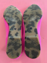 Load image into Gallery viewer, Pre - Loved Rothys The Point
