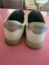 Load image into Gallery viewer, Pre-Loved Hush Puppies Montana
