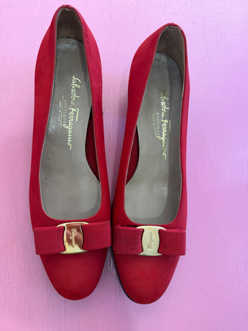 Pre-Loved Salvatore Ferragamo Red Low Heeled Courts